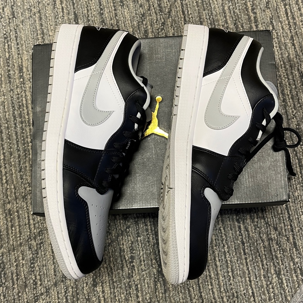 Nike Air Jordan 1 Low Black and Smoke Gray. “Shadow” - Picture 4 of 10